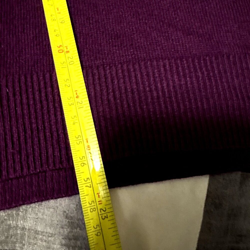 Vtg Ann Taylor Plum Lettuce V-neck light weight Sweater Large - Picture 7 of 7